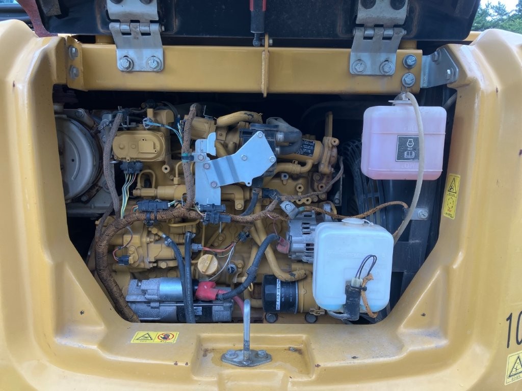 CAT 308E2SR มือสองญี่ปุ่น เก่ง เอ็นดีที 0859049669 CAT 308E2SR มือสองญี่ปุ่น เก่ง เอ็นดีที 0859049669