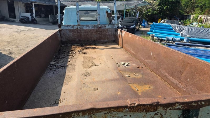 ISUZU NKR 120แรงม้า 6ล้อ ดั้มพ์ ปี2002 (เจ้าของขายเอง)