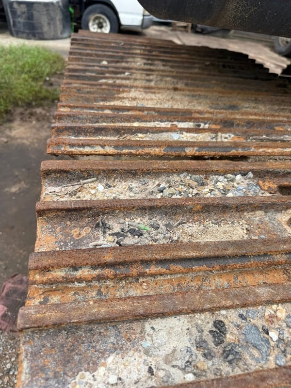 KOBELCO SUPER X  YN12 10300 ชม. ช่วงล่างเต็ม เล่มทะเบียน พร้อมใช้งาน 