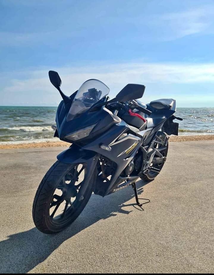 ต้องการขาย CBR150R ต้องการขาย CBR150R