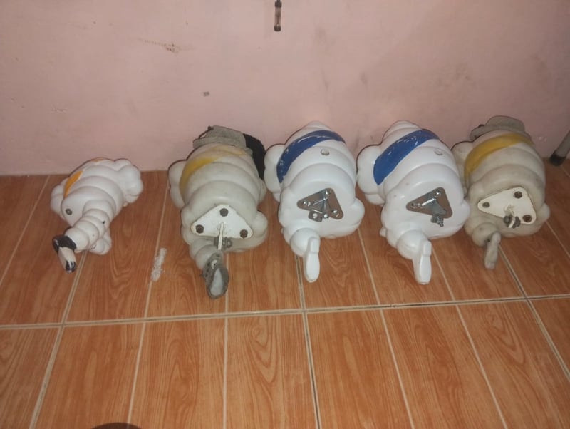 ขายครับตุ๊กตาขนาด 15 นิ้วกับ 16 นิ้วใน