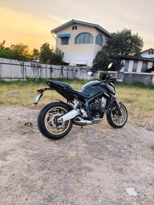 Honda CB650F ทะเบียนแท้เล่มเขียว ชุดโอนครบ ภาษี 69 เจ้าของขายเอง