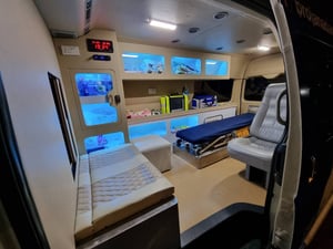 รถตู้ช่วยเหลือคน