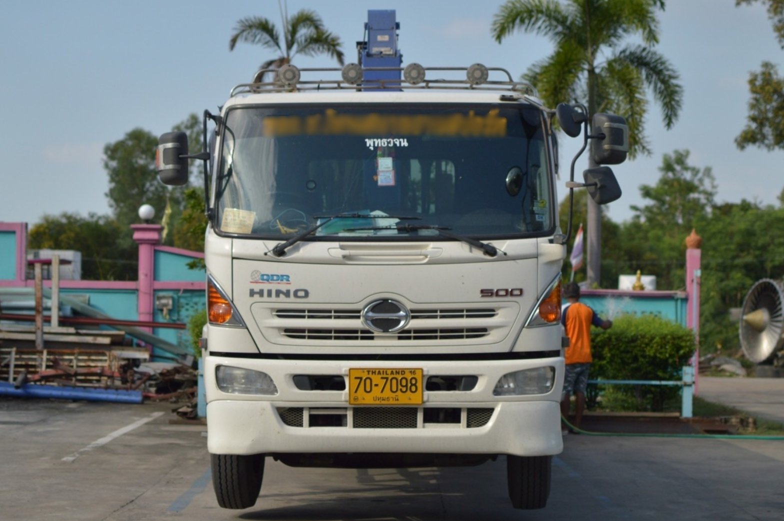 6 ล้อ HINO FG8JPLA 212 เเรง ติดเครนTadano 8 ตัน 5ปลอกกะบะยาว 6.40 เมตร จดทะเบียนปี 2556 6 ล้อ HINO FG8JPLA 212 เเรง ติดเครนTadano 8 ตัน 5ปลอกกะบะยาว 6.40 เมตร จดทะเบียนปี 2556