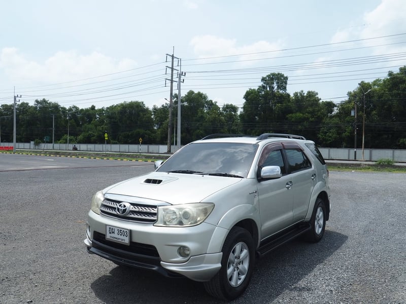 fortuner 3.0 ดีเซล 4wd auto ตัวถังเดิม น๊อตไม่ขยับ