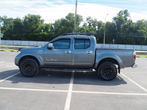 นาวาร่า 2.5 โฟวิล เกียร์ธรรมดา