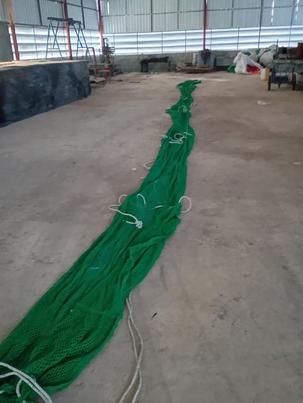 ตาข่ายล้อมปลา