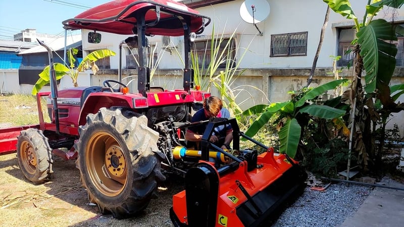 ขายรถไถ Yanmar EF494T