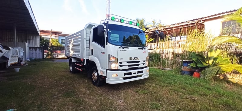 ISUZU FRR 210แรงม้า รถบรรทุก 6ล้อ ดั้มพ์ ปี2021 เลขไมล์น้อยกว่า 100,000 กม.