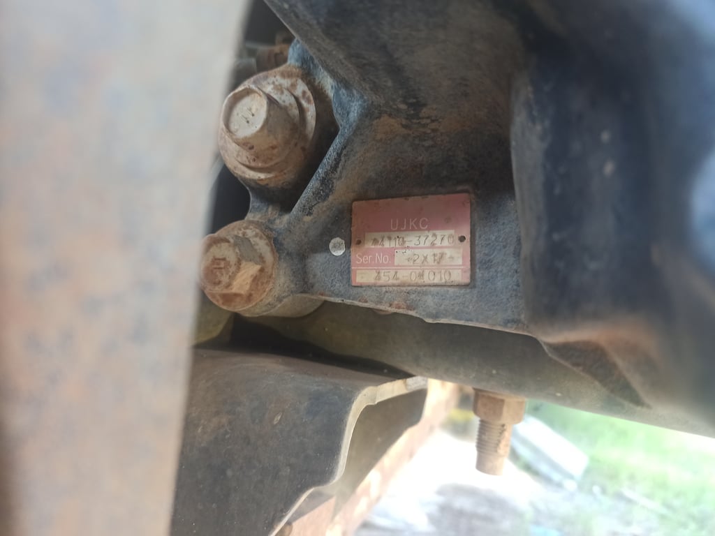 HINO 150 แรง ดั๊ม3คิว สภาพดี ปี56 HINO 150 แรง ดั๊ม3คิว สภาพดี ปี56