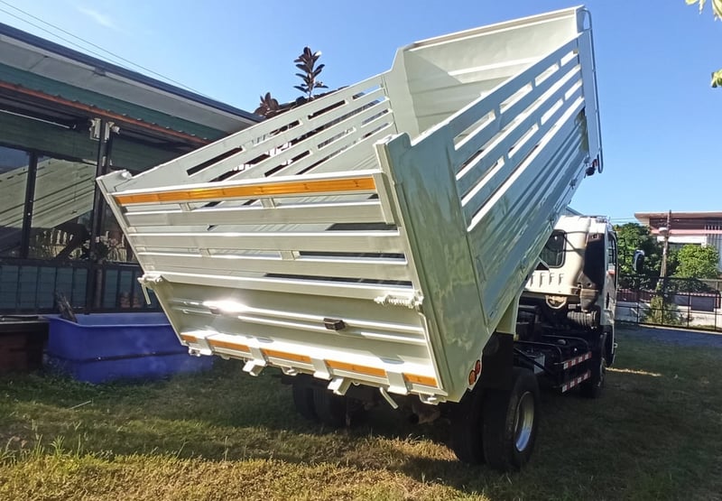 ISUZU FRR 210 แรง ดั๊มปี 64สวย มือเดียวป้ายแดง