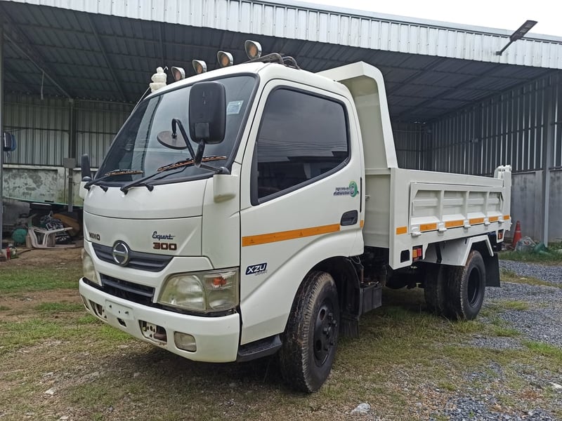 HINO 150 แรง ดั๊ม3คิว สภาพดี ปี56