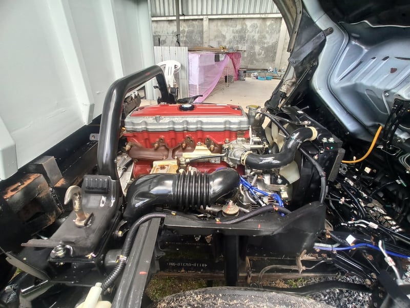 HINO XZU 150แรงม้า รถบรรทุก 6ล้อ ดั้มพ์ ปี2022 เลขไมล์ 80,000 กม.