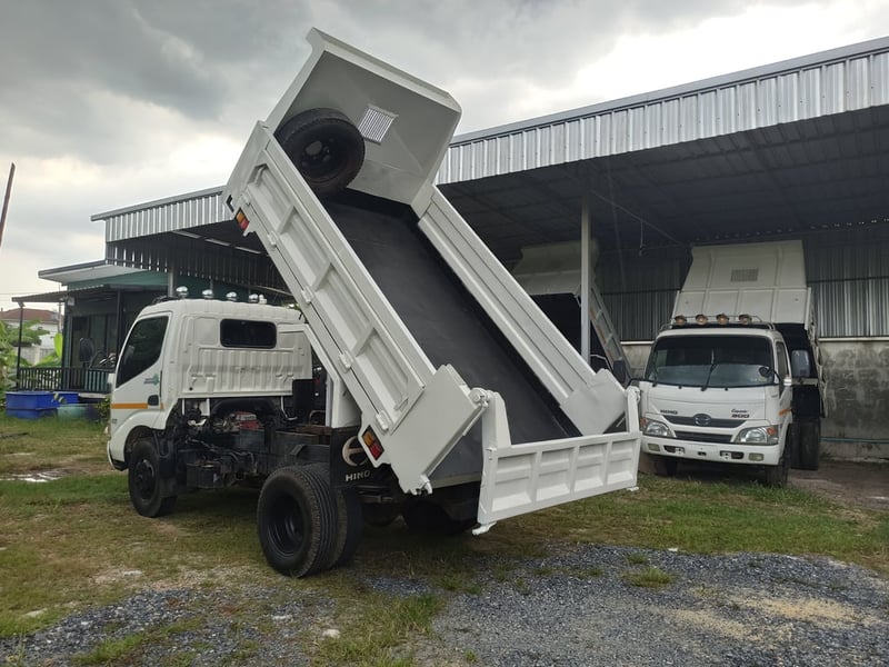 HINO 150 แรง ดั๊ม3คิว สภาพดี ปี56