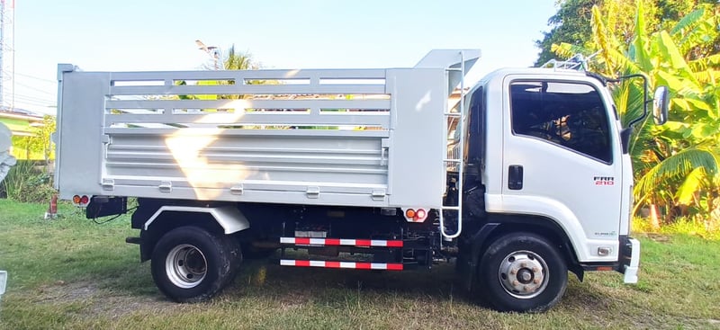 ISUZU FRR 210 แรง ดั๊มปี 64สวย มือเดียวป้ายแดง