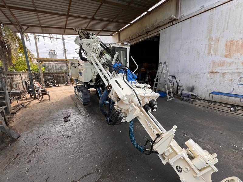 ขายรถเจาะ Furukawa HCR1000-DS สภาพดีมาก