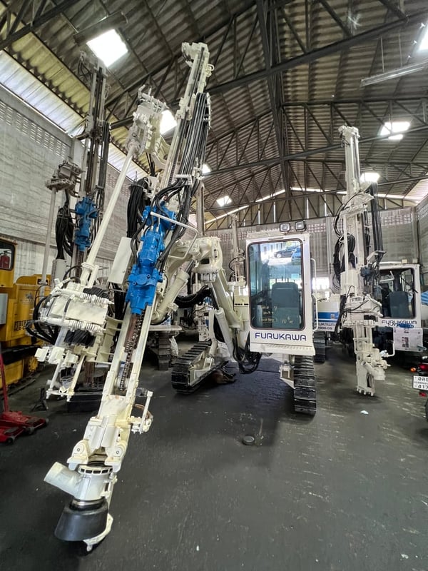 ขายรถเจาะ Furukawa HCR900-DS สภาพดีมาก