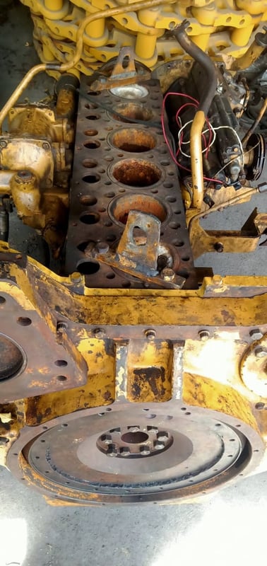 เครื่องยนต์ CAT 3306 DI     10Z    ( ท่อนล่าง  )