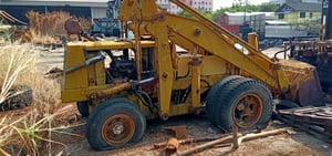รถตัก KOMATSU รุ่น SD 20  แยกอะไหล่หรือขายทั้งคัน 