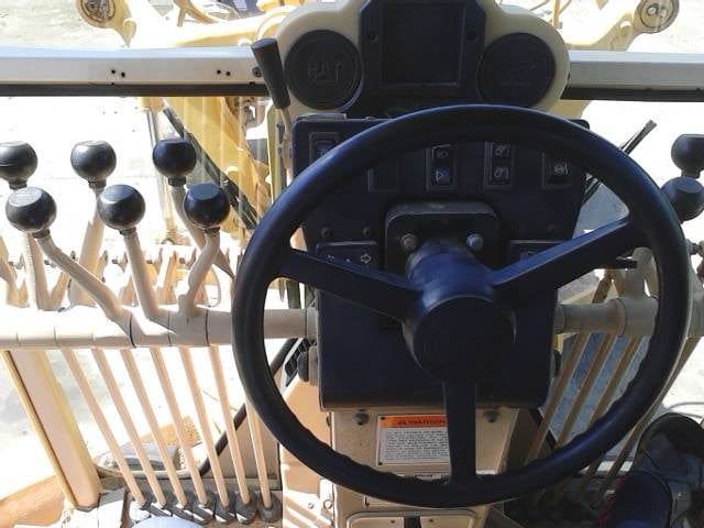 รถเกรด CATERPILLAR รุ่น 143 H นำเข้าจากประเทศ รถเกรด CATERPILLAR รุ่น 143 H นำเข้าจากประเทศ