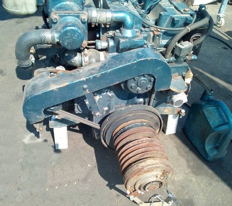 ขายเครื่องเรือ KOMATSU รุ่น EM 636 A เครื่องนำเข้าญี่ปุ่นแท้ ขายเครื่องเรือ KOMATSU รุ่น EM 636 A เครื่องนำเข้าญี่ปุ่นแท้