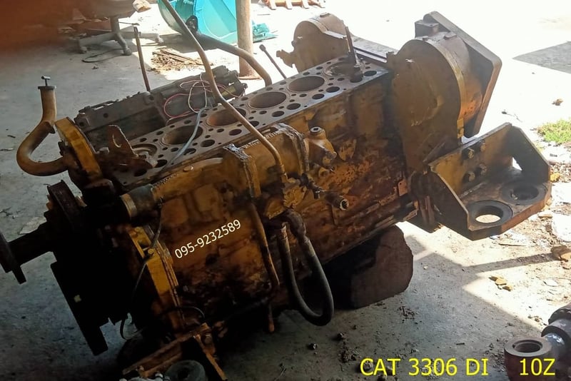 เครื่องยนต์ CAT 3306 DI     10Z    ( ท่อนล่าง  )