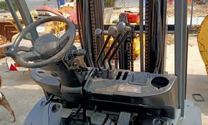 ขายถูก TOYOTA 62-8FD30  น้ำหนักยก 3 ตัน เสายกสูง 6 เมตร 3