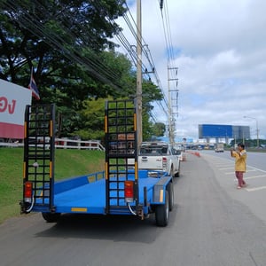 ขายรถลากพ่วงขนย้ายรถเกี่ยวข้าวรุ่นพิเศษ(สั่งทำ7-10วัน)