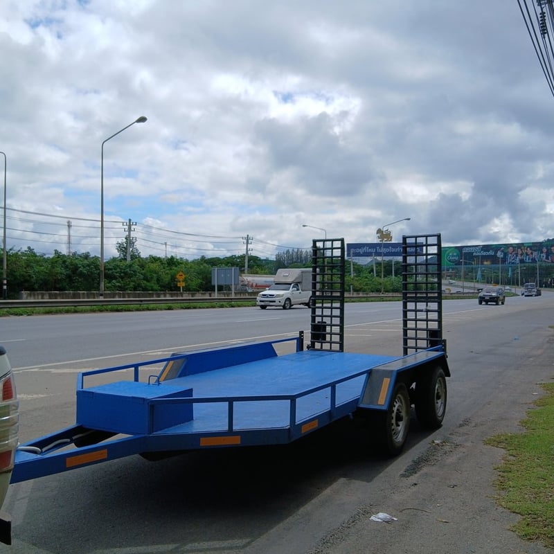 ขายรถลากพ่วงขนย้ายรถเกี่ยวข้าวรุ่นพิเศษ(สั่งทำ7-10วัน)