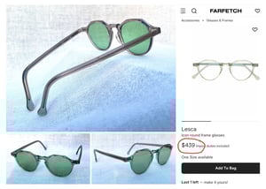 ที่สุดแห่งแว่นตาปาริเซียนแฮนด์คราฟท์ทศวรรษ 2000 เลสก้า–LESCA ตัวแท้ สภาพเทพ งามกริ๊บ ผลงานของ โจเอล เลสก้า บรมครูแว่นตาชาวฝรั่งเศส โมเดลคลาสสิค–มงกุฎ–หยดน้ำ–แพนโต้ เลนส์กระจกคริสตัลฝรั่งเศส สีเขียวธรรมชาติ น.น.31g ขนาดมาตรฐานโมเดลนี้ 132mm เหมาะสำหรับคนใบหน้าขนาดกลาง–เล็ก ไม่เหมาะสำหรับคนใบหน้าใหญ่ ที่สุดแห่งแว่นตาปาริเซียนแฮนด์คราฟท์ทศวรรษ 2000 เลสก้า–LESCA ตัวแท้ สภาพเทพ งามกริ๊บ ผลงานของ โจเอล เลสก้า บรมครูแว่นตาชาวฝรั่งเศส โมเดลคลาสสิค–มงกุฎ–หยดน้ำ–แพนโต้ เลนส์กระจกคริสตัลฝรั่งเศส สีเขียวธรรมชาติ น.น.31g ขนาดมาตรฐานโมเดลนี้ 132mm เหมาะสำหรับคนใบหน้าขนาดกลาง–เล็ก ไม่เหมาะสำหรับคนใบหน้าใหญ่