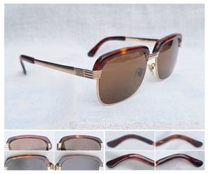 ราชันย์แห่งแว่นตาโบรว์ไลน์-นายกสโมสร กระดองเต่าแท้-GENUINE TORTOISE SHELL GLASSES วัสดุธรรมชาติล้ำค่าจากท้องทะเล สภาพเทพ เก่าเก็บทศวรรษ 1970 กรอบทองคำแท้-หุ้ม 12KGF สัดส่วนทองคำบริสุทธิ์ 50% โคตรเลนส์กระจกพระเจ้า CARL ZEISS JENA ที่ได้รับยกย่องว่าดีที่สุดตลอดกาลของชนชาติเยอรมัน ขนาดมาตรฐาน 145mm