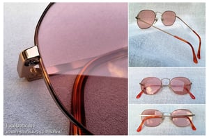 แว่นตาอาร์ติสท์–หกเหลี่ยมโค้งมน เดจาวู–DÉJÀ VU ตัวแท้ มือหนึ่ง สต็อกเก่าทศวรรษ 1990 กรอบสแตนเลสสตีล–รีดบาง–วัสดุชนิดเดียวกับ ic! berlin เลนส์กระจกคริสตัลกันแดดฝรั่งเศส สีกลีบบัว มองเห็นดวงตาผู้สวมใส่ น.น.เบาพิเศษ 21g ขนาดมาตรฐาน–ฟรีไซซ์ของโมเดลนี้ 124mm ไม่เล็ก สวมใส่หล่อแบบสบายๆ