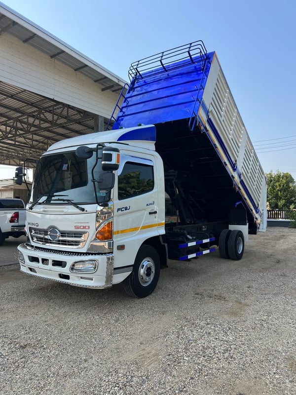 HINO FC 145แรงม้า รถบรรทุก 6ล้อ ดั้มพ์ ปี2021 เลขไมล์ 128,000 กม.