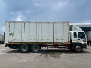 ISUZU FTR 220แรงม้า รถบรรทุก 10ล้อ ตู้แห้ง ISUZU FTR 220แรงม้า รถบรรทุก 10ล้อ ตู้แห้ง