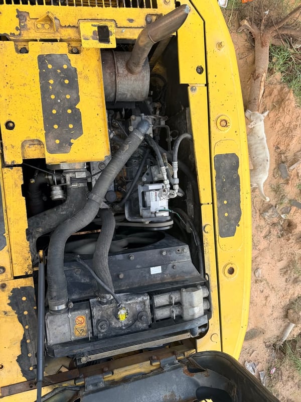 เลิกกิจการ ขาย KOMATSU PC 130-7 เก่านอกเล่มพร้อมโอน สภาพพร้อมใช้งาน คุณต๋อม 0952617894 เลิกกิจการ ขาย KOMATSU PC 130-7 เก่านอกเล่มพร้อมโอน สภาพพร้อมใช้งาน คุณต๋อม 0952617894