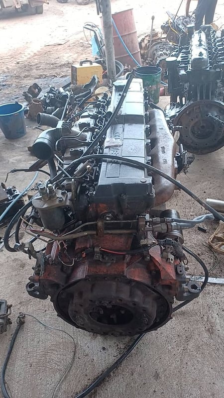 เครื่อง ISUZU 6HE1 195 แรงม้า 49000 บาท พร้อมใช้งาน 