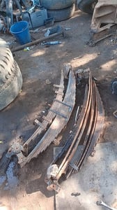 แหนบ ISUZU NPR เพลาF คู่ 6500 บาท 