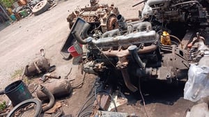 เครื่อง ISUZU 6BG1 175 แรงม้า ปั้มลม 39500 บาท พร้อมใช้งาน