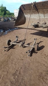 เพลาหลัง นิสสันฟอนเทียร์ 4800 บาท พร้อมแหนบ