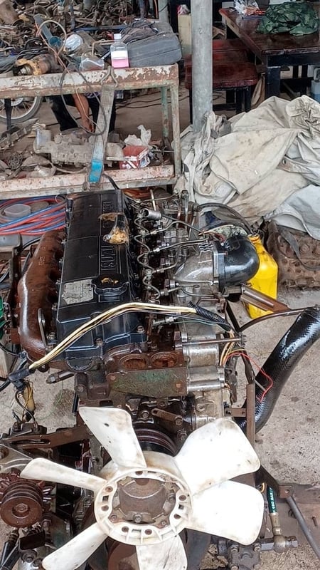 เครื่อง ISUZU 6HE1 195 แรงม้า 48000 บาท พร้อมใช้งาน