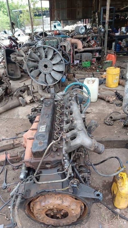 เครื่อง ISUZU 6BG1 175 แรงม้า 60000 บาท พร้อมใช้งาน