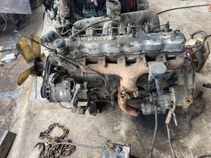 เครื่อง ISUZU 6BD1 165 แรงม้า 35000 บาท พร้อมใช้งาน