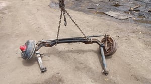 คานหน้า ISUZU 4 ล้อ 3500 บาท 