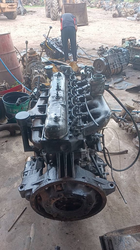 เครื่อง ISUZU 6BD1 165 แรงม้า 35000 บาท พร้อมใช้งาน