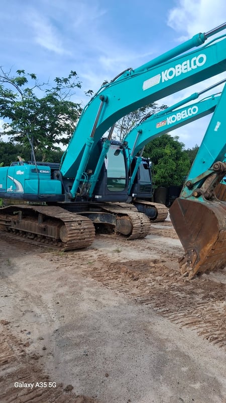 ขายแบคโฮมือสองสภาพดี