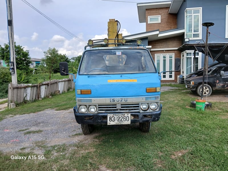 ขายรถเทรนเลอร์ติดเฮี๊ยบ 3 ตัน