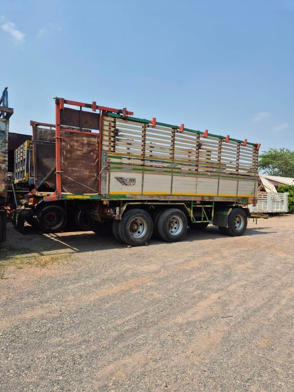 ลูกพ่วงดั้ม 3 เพลา