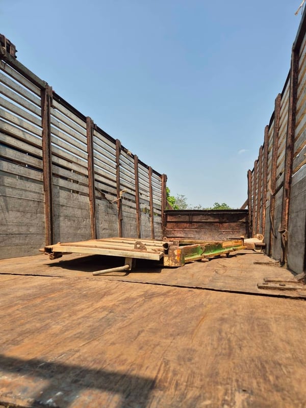 ลูกพ่วงดั้ม 3 เพลา ลูกพ่วงดั้ม 3 เพลา