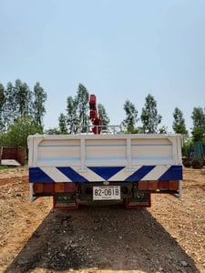 HINO FF 195แรงม้า รถบรรทุก 6ล้อ กระบะเหล็กติดเครน ปี1996