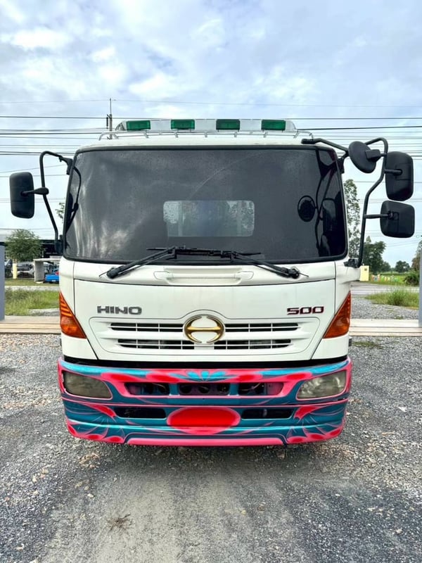 HINO FG 212แรงม้า รถบรรทุก 6ล้อ กระบะเหล็กติดเครน ปี2005